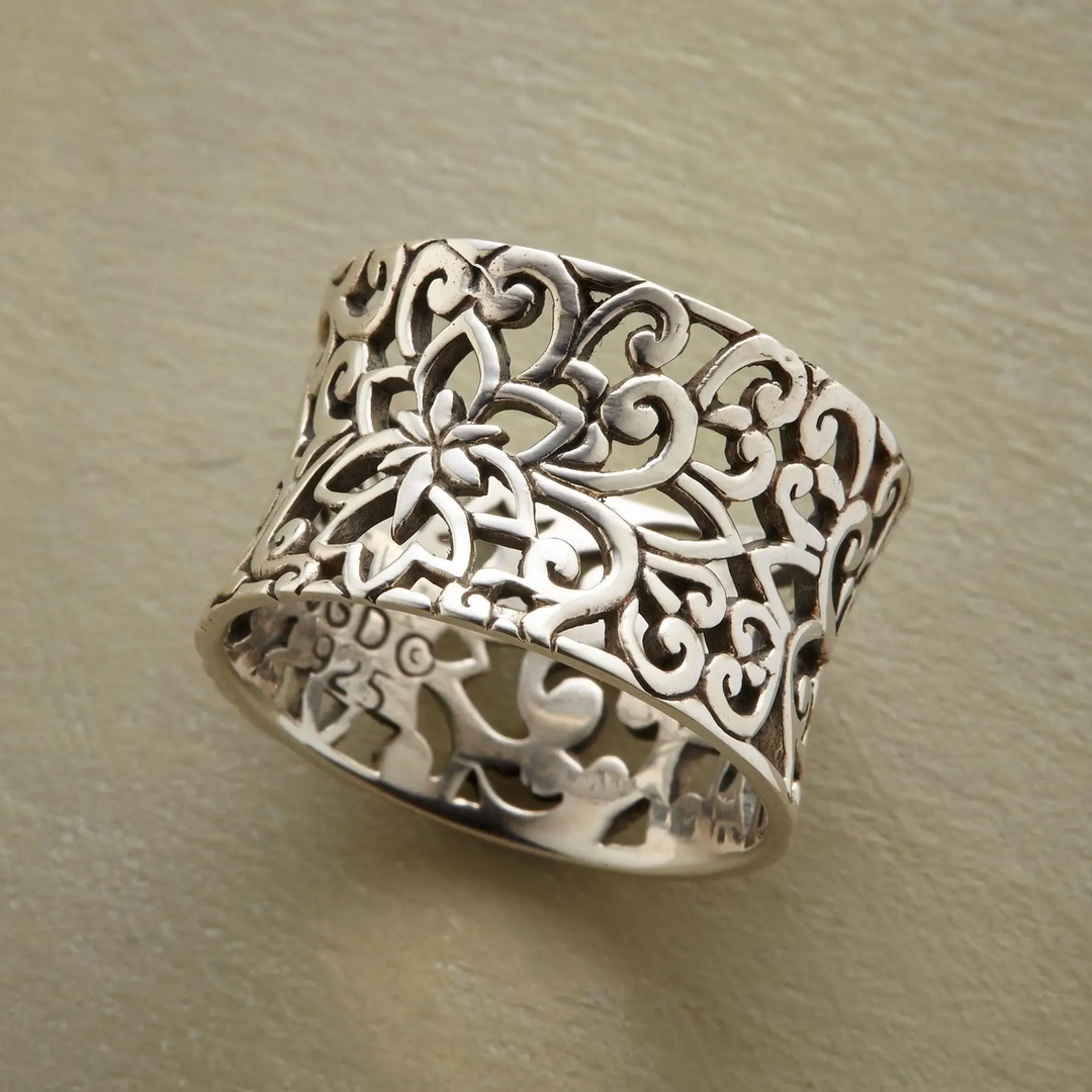 Dana Unik ring i vintage-stil