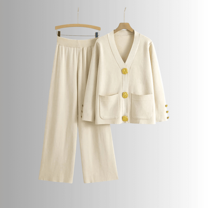 Mira| Elegant ensemble