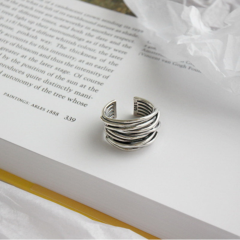 Alice Justerbar ring