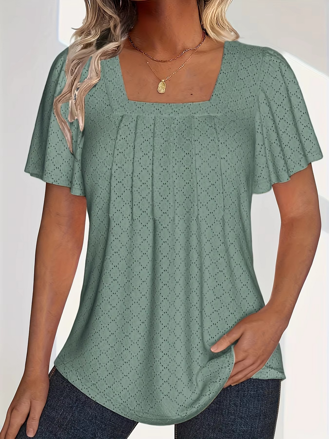 Noora | Mirelle – Blus med fyrkantig halsringning och textur